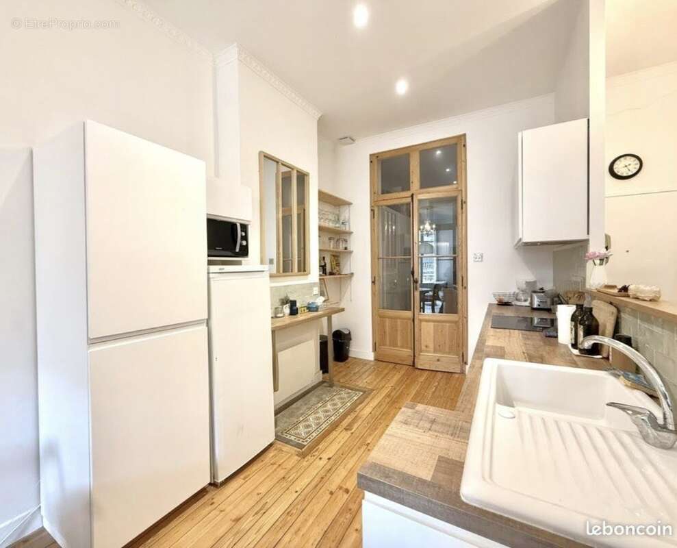 Appartement à BORDEAUX