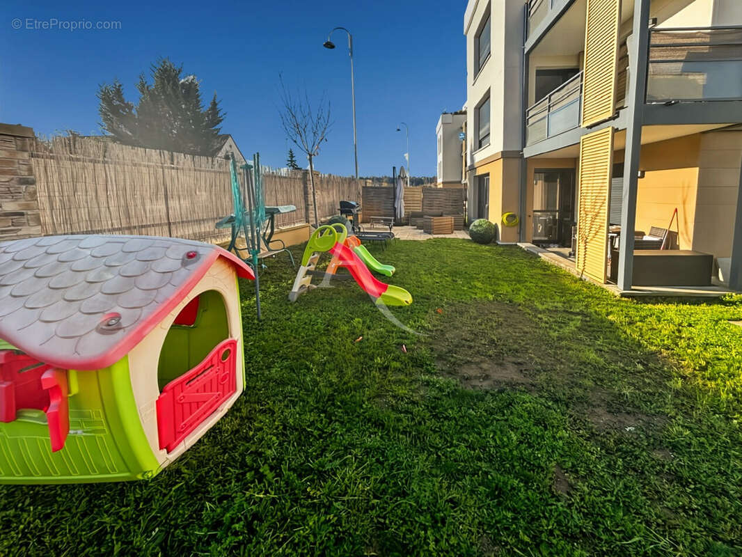 Appartement à CARRIERES-SOUS-POISSY