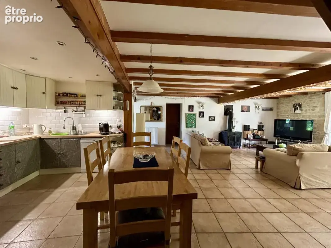 Superbe Longère en Pierre de 413 m2   6 Chambres - photo 7