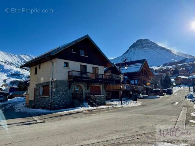 Appartement à ALBIEZ-MONTROND