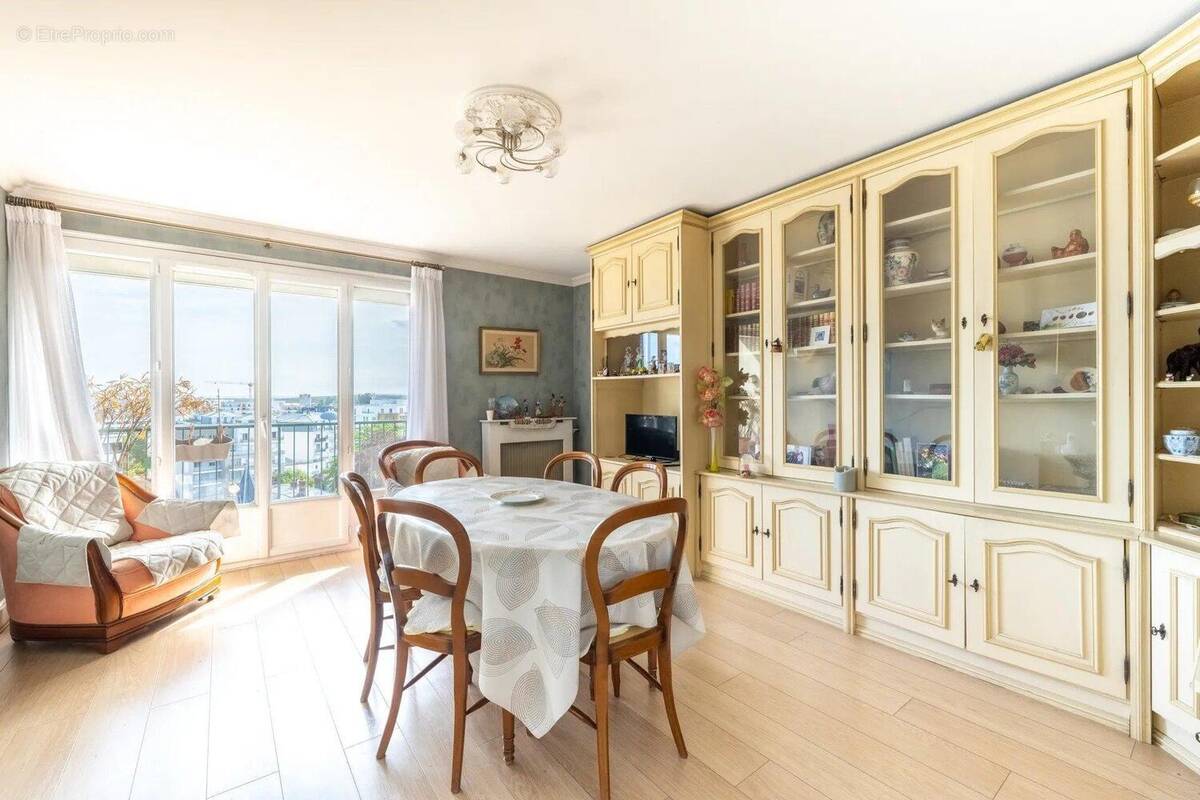 Photo 1 - Appartement à POISSY