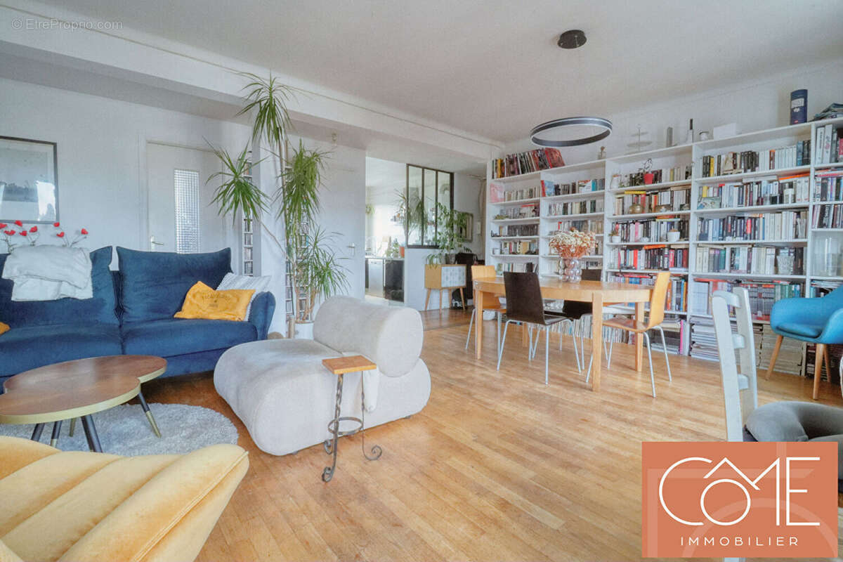 À vendre en exclusivité : chez côme immobilier - appartement t7 - 129m² - 5 chambres - dernier étage - proche place hoche - métr - photo 2