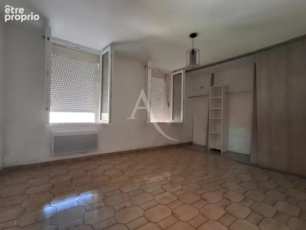 BEDARIEUX  a saisir ! Appartement spacieux au 2ème étage - photo 2