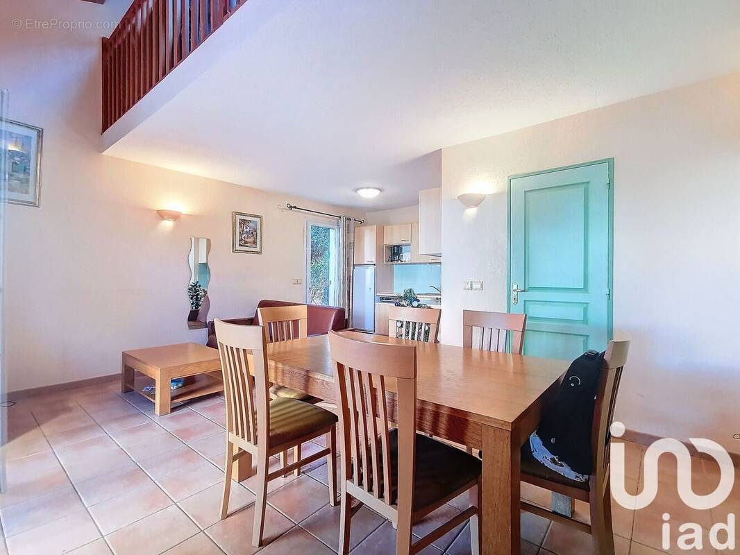 Photo 1 - Maison à TOURRETTES