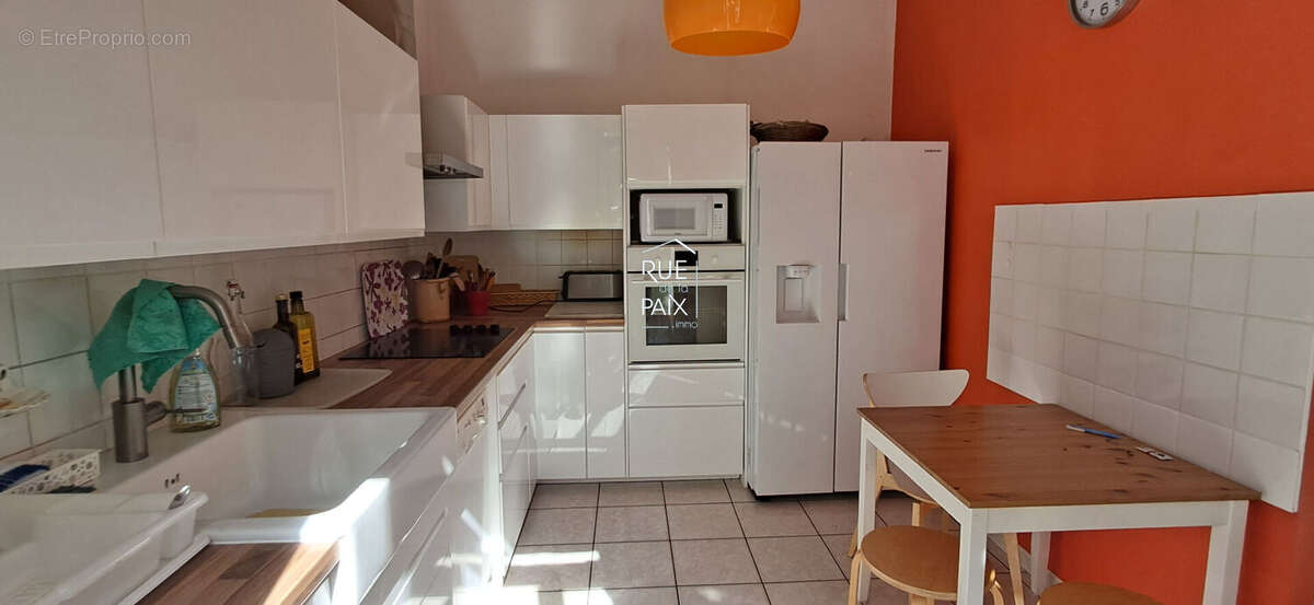 Maison à LENCLOITRE