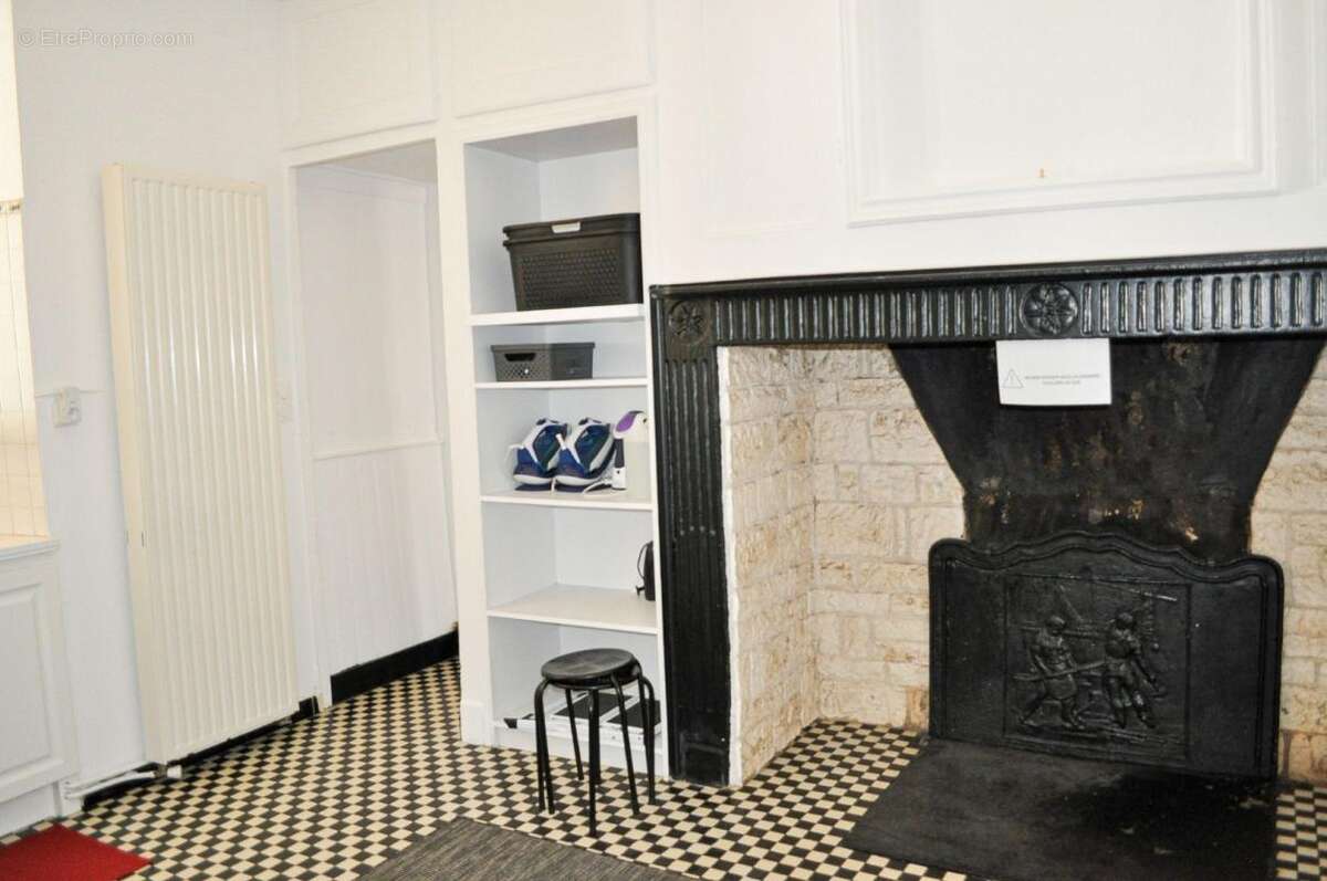 Maison à SAVIGNAC-LES-EGLISES