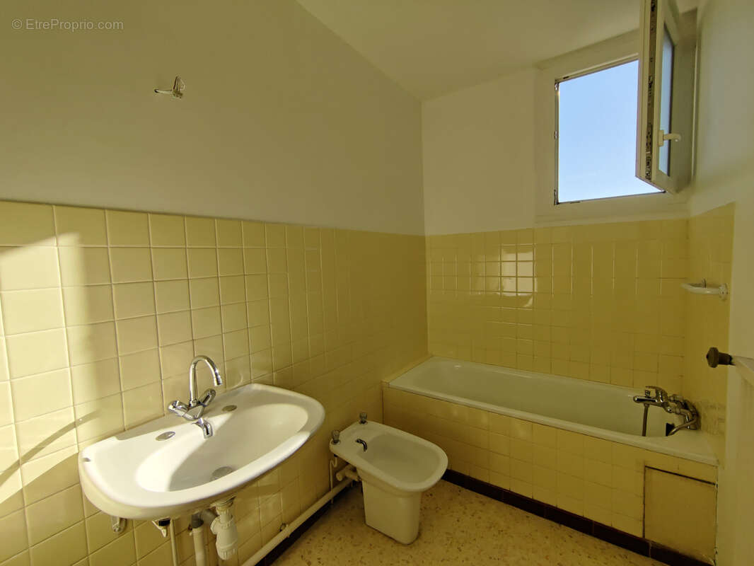 Appartement à NIMES