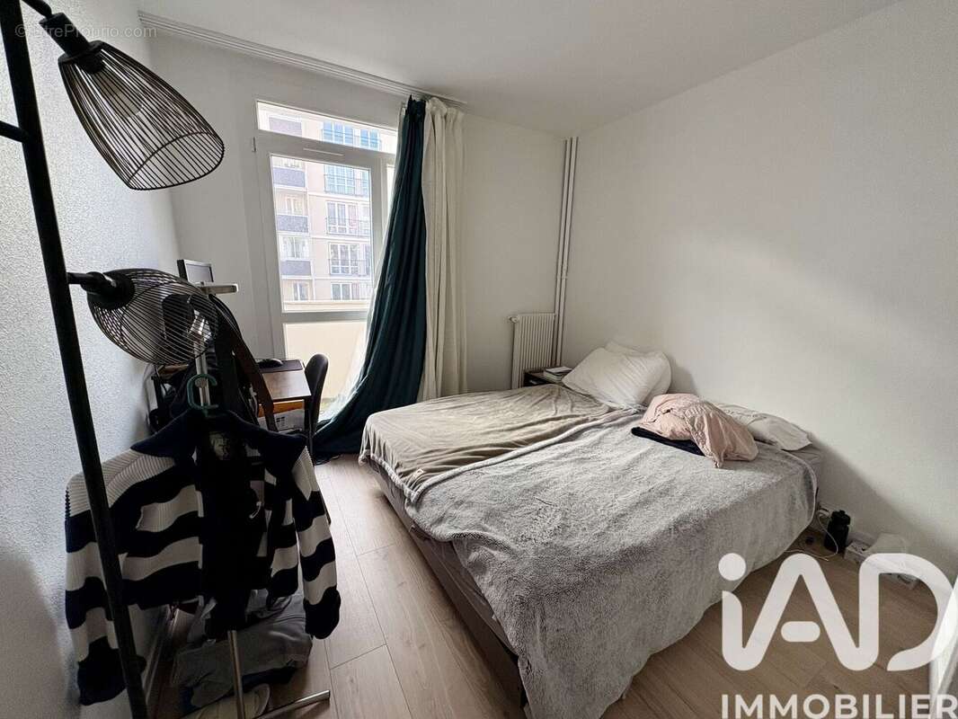 Photo 5 - Appartement à COURBEVOIE