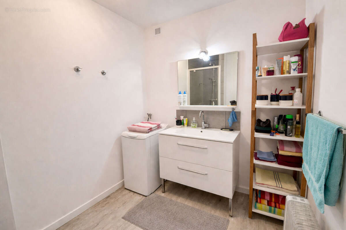 Appartement à SAINT-CYPRIEN