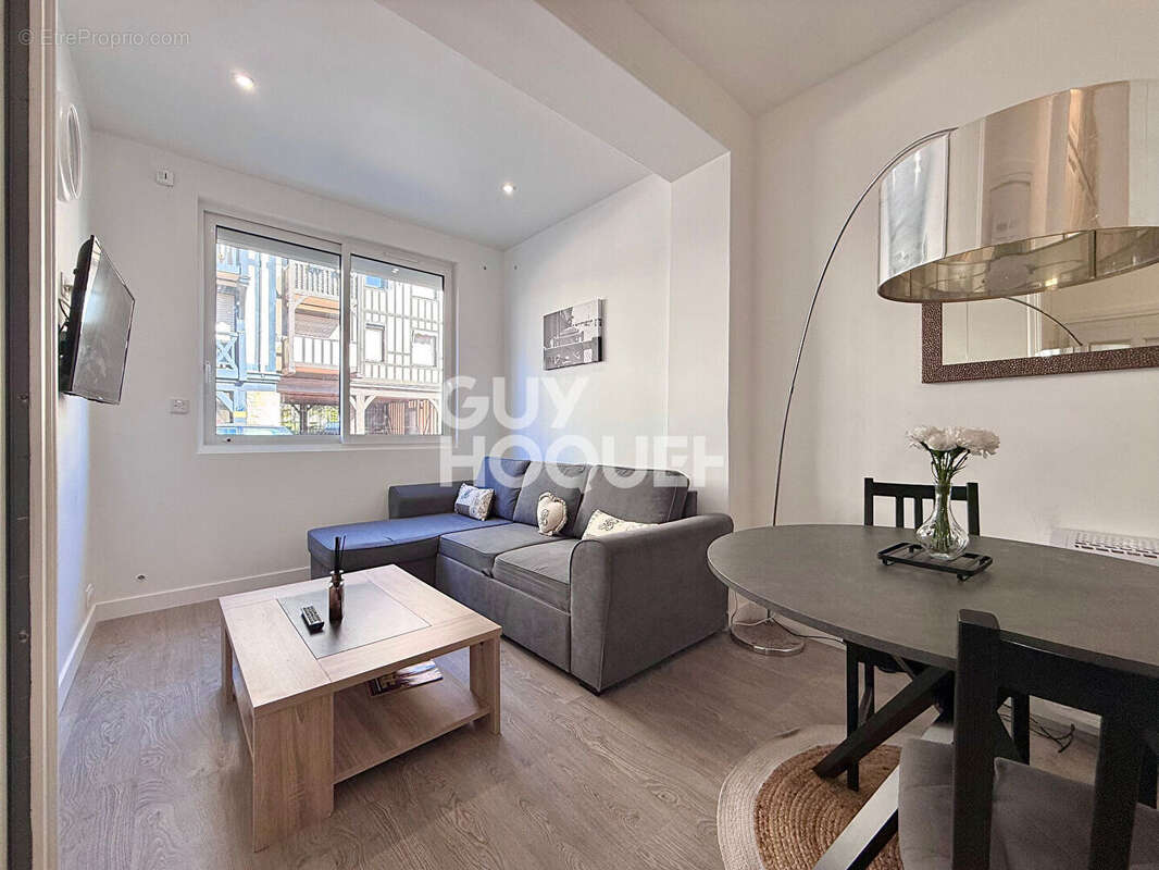 Appartement à DEAUVILLE