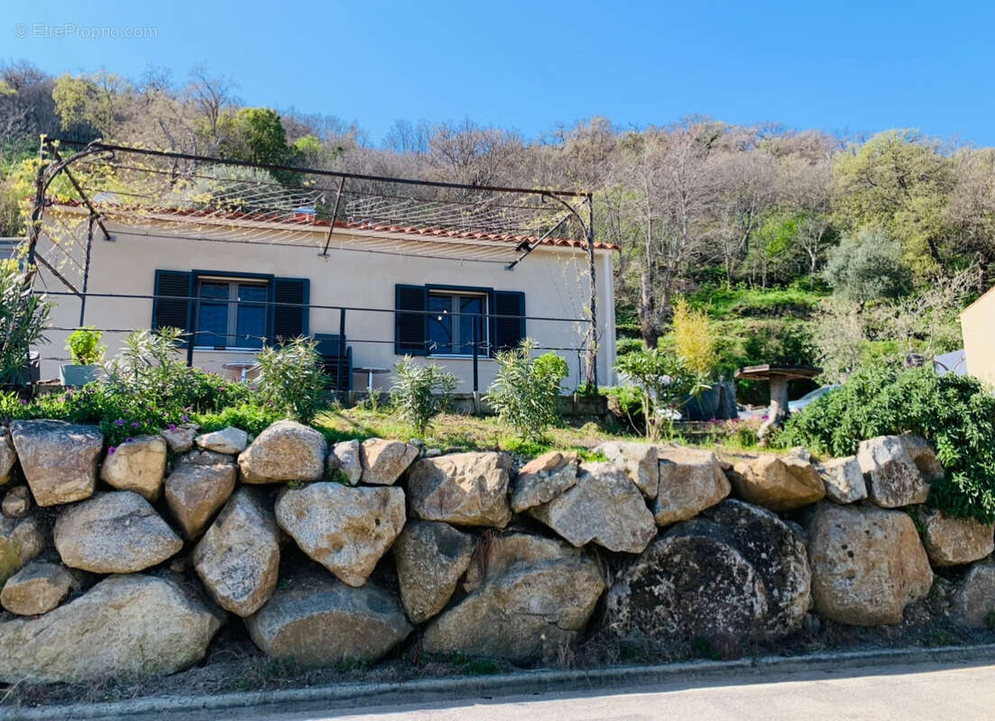 Maison à MURO