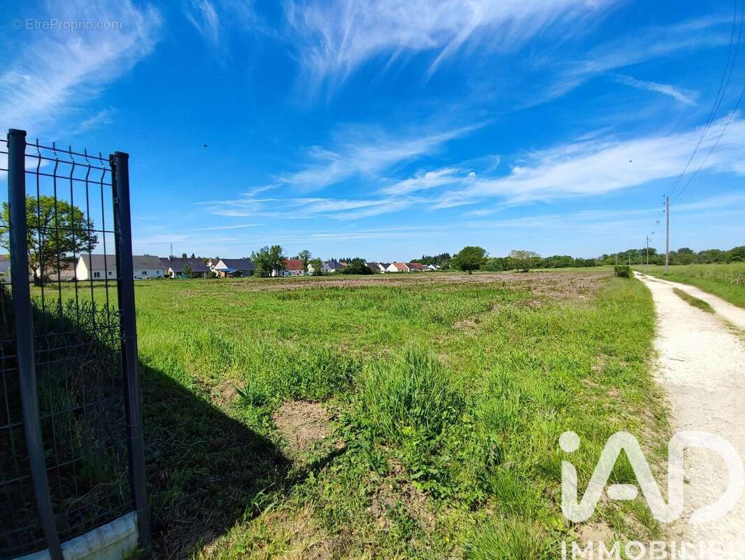 Photo 2 - Terrain à GIEN