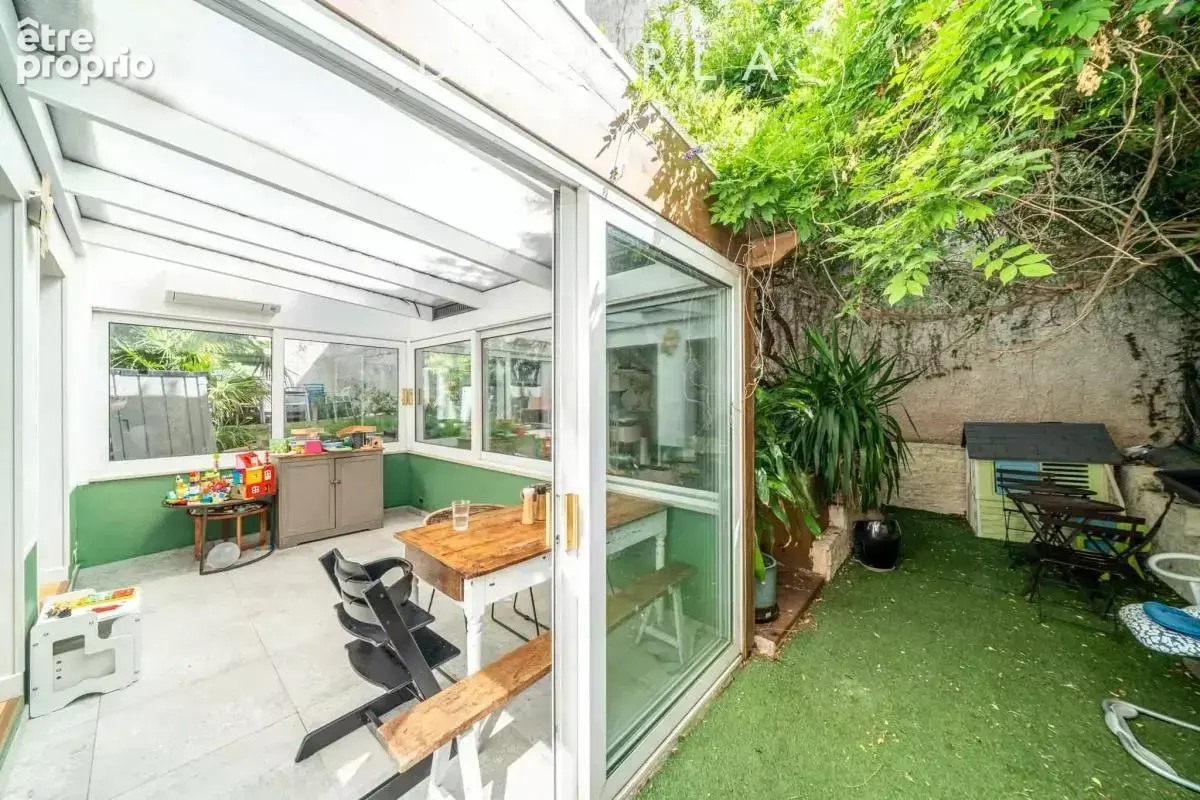 4 pièces en Rez-de-jardin - Gaité Montparnasse - photo 5