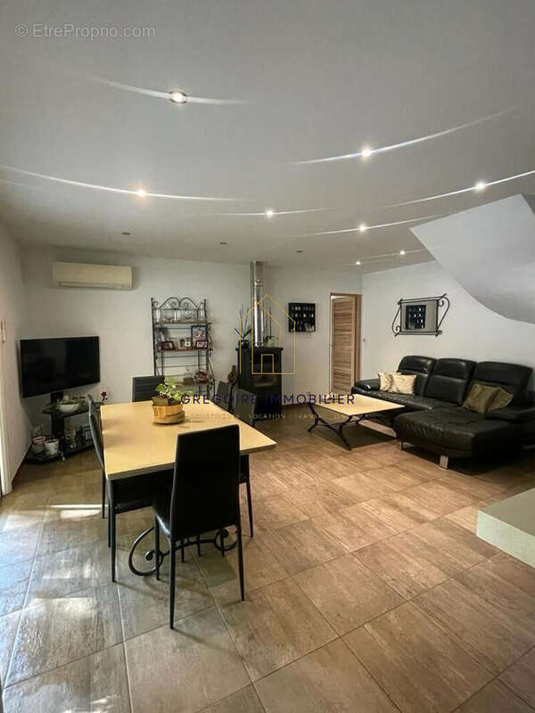 Maison à LA BASTIDONNE