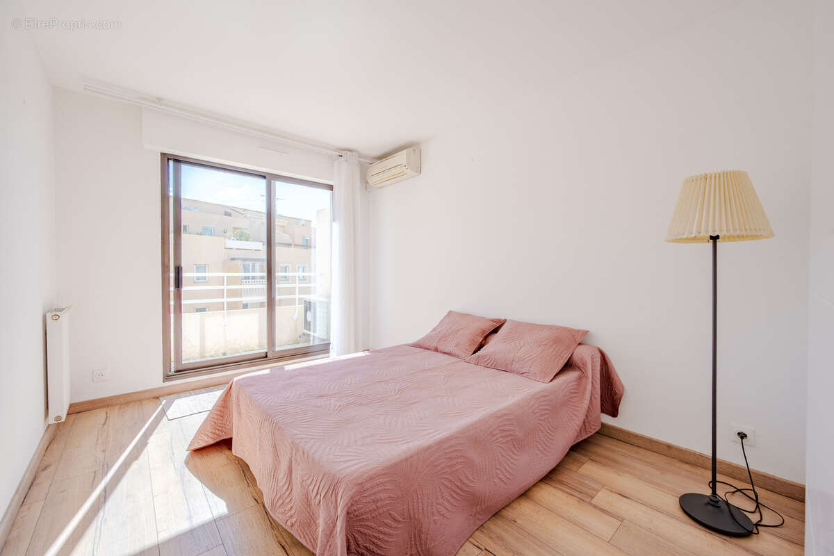 Appartement à HYERES