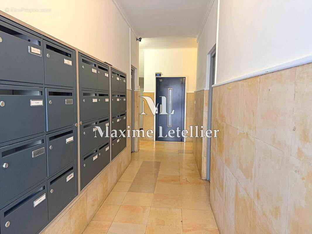Appartement 69 m² à Marseille-2e  - photo 9