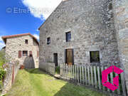 Maison à SAINT-PAL-DE-CHALENCON