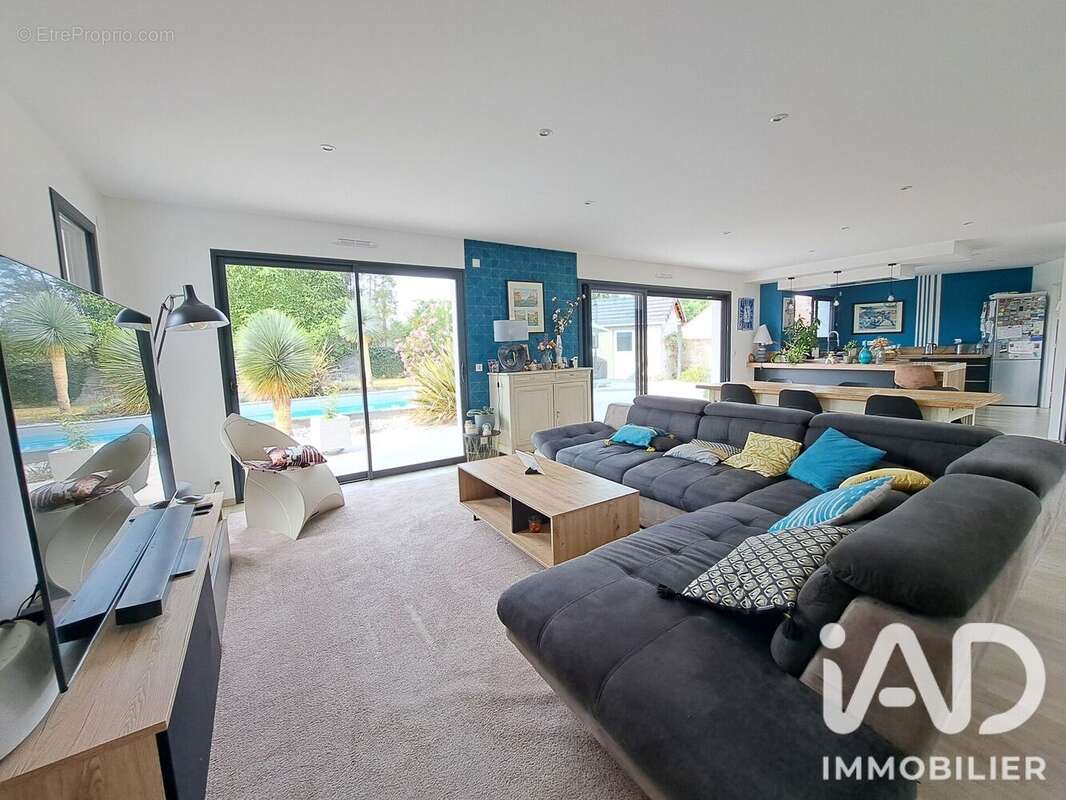 Maison 150 m² à Espoey  - photo 8