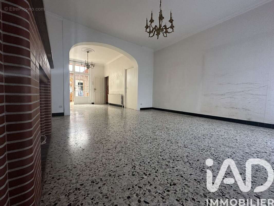 Photo 2 - Maison à SIN-LE-NOBLE