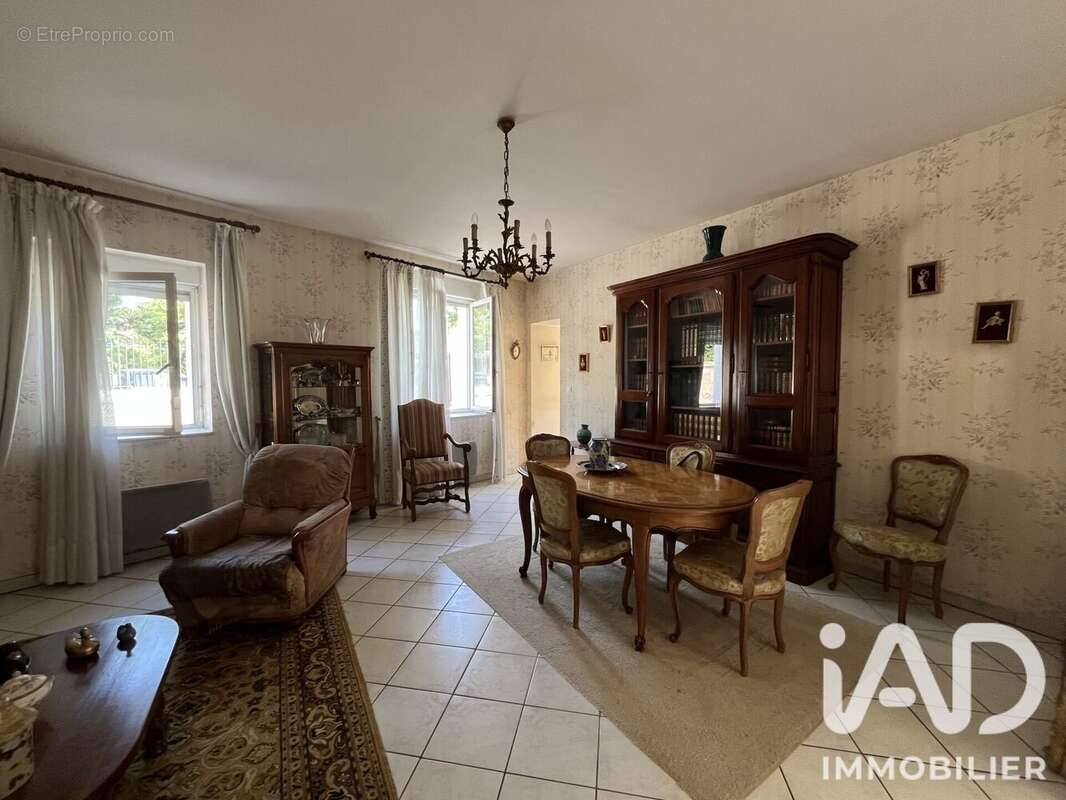 Photo 2 - Maison à COURSAN