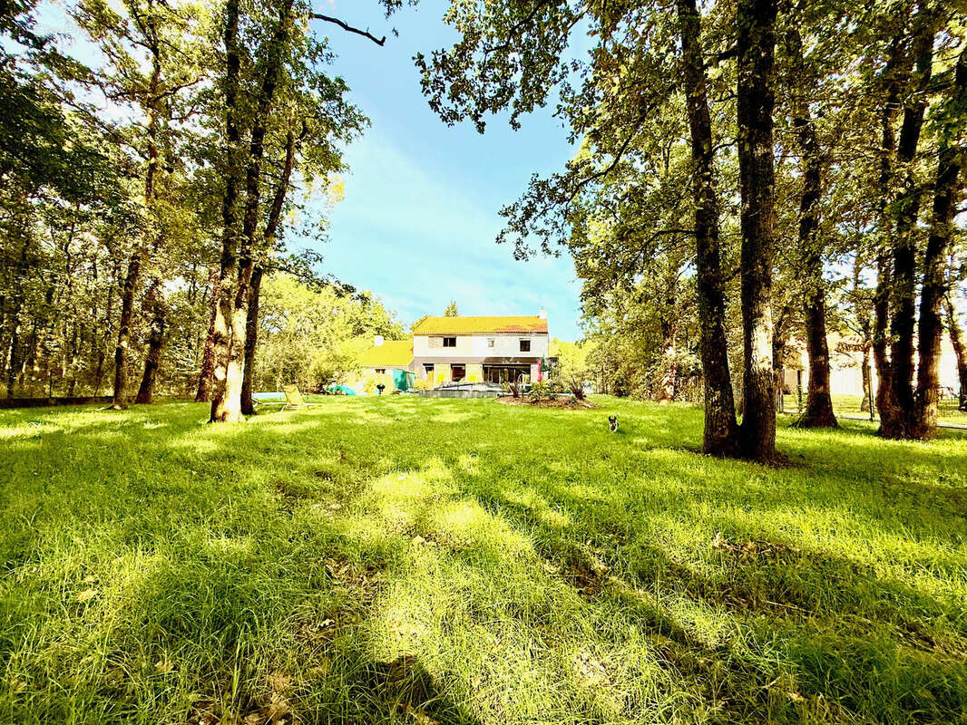 Maison à SAINT-AIGNAN-GRANDLIEU