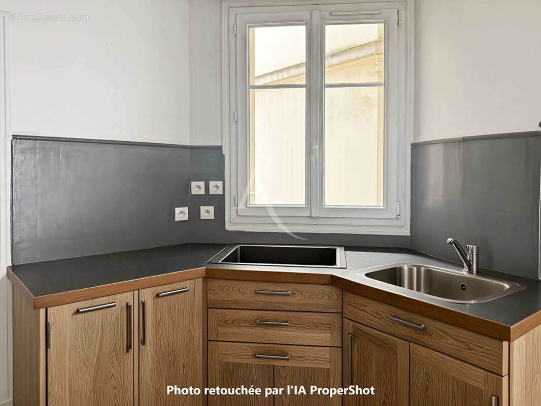 Appartement à PARIS-12E