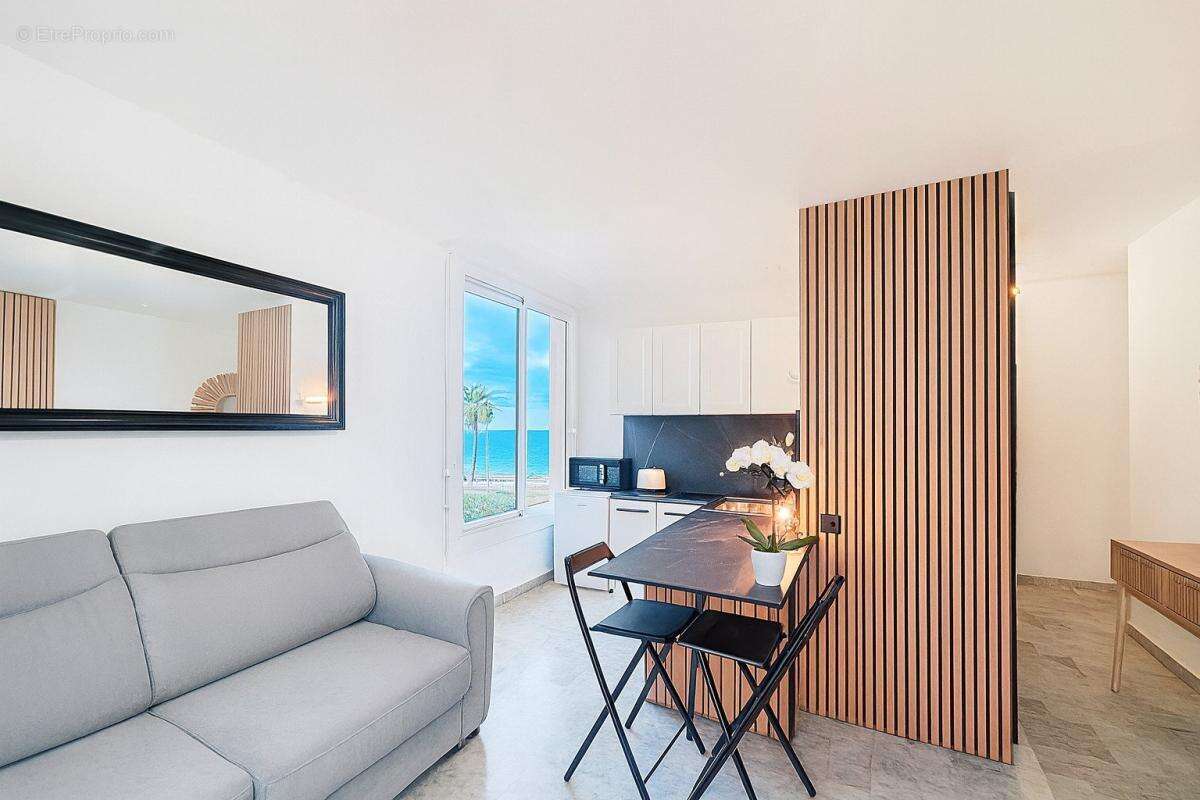 Appartement à CAGNES-SUR-MER