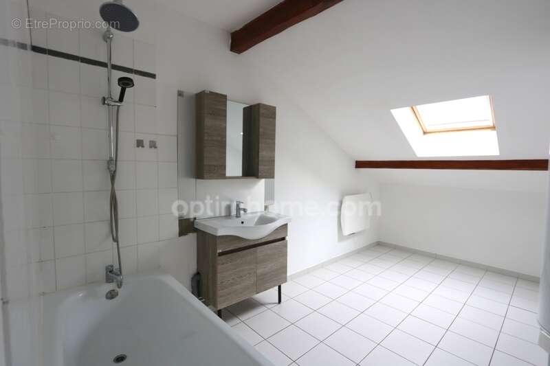 Appartement à MANOM