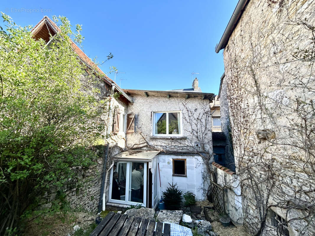Maison à MARTEL