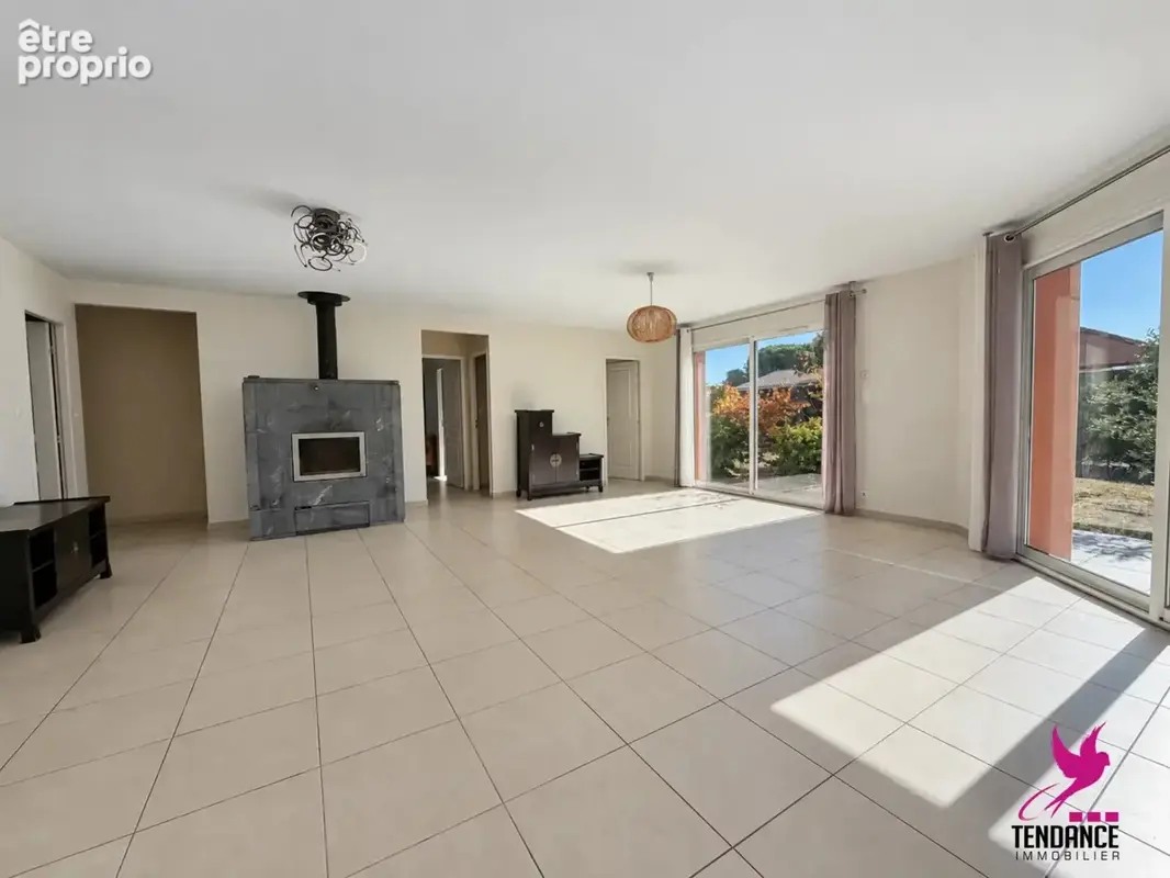 Villa 130 m² avec piscine sur 3 500 m² de Terrain. - photo 2