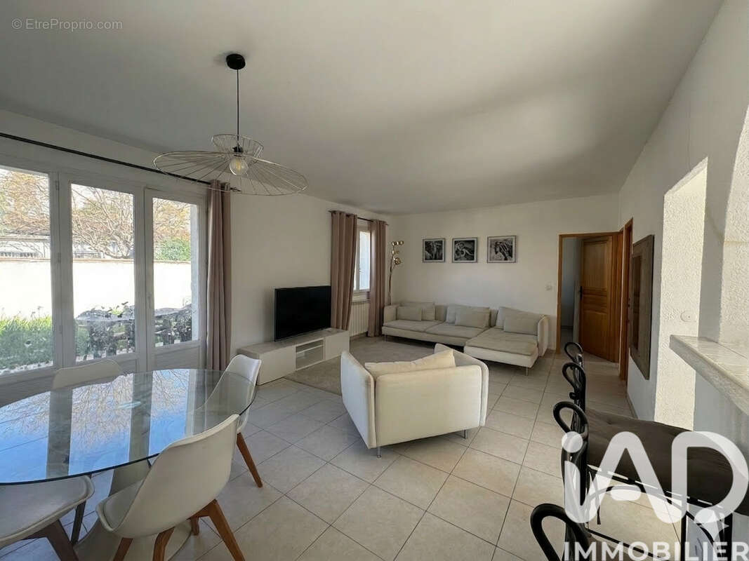 Photo 5 - Maison à MARIGNANE