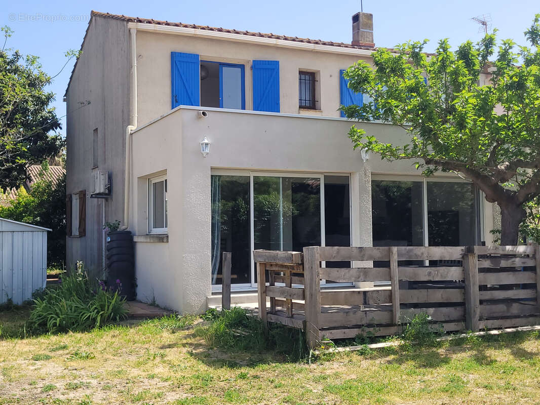 Maison à FLEURY
