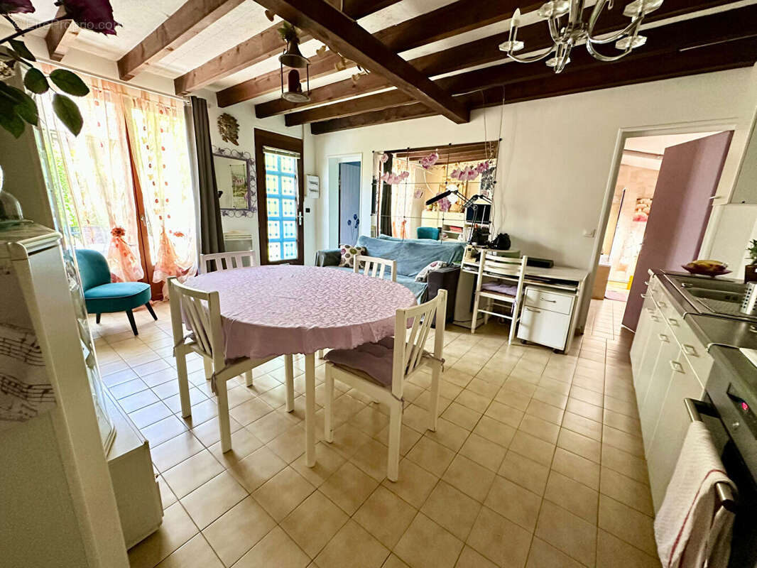 Maison à GONESSE