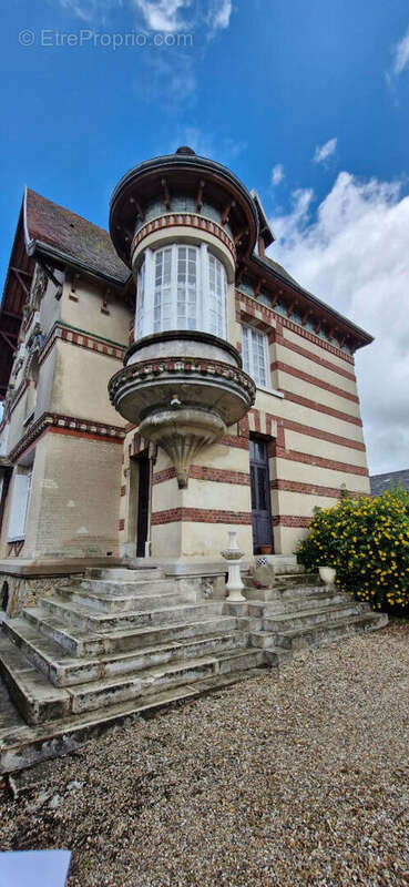 Maison à YVETOT