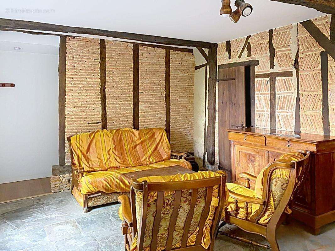 Maison MAÏTRE Salies De Bearn 21 pièce(s) 500 m2 - photo 8
