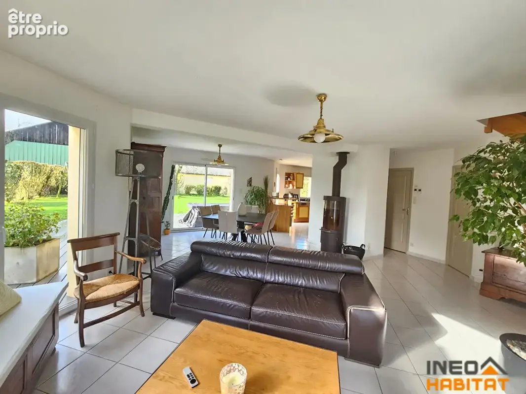 Maison Contemporaine  Langan 6 pièce(s) 133 m2 - photo 9