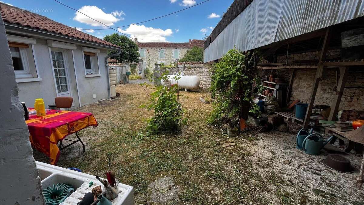 Photo 2 - Maison à FONTCLAIREAU