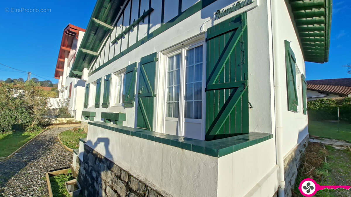 Maison à CIBOURE
