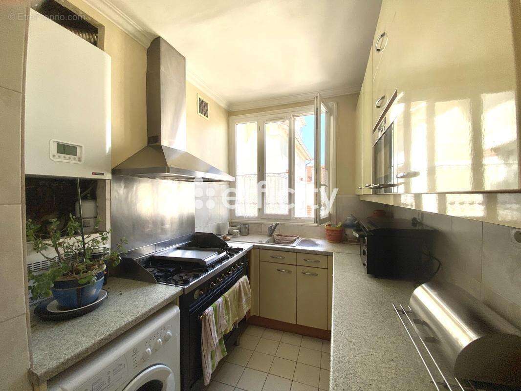 Appartement à LE RAINCY