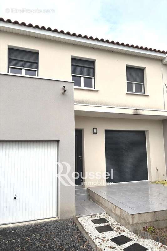 Maison à COURNONTERRAL