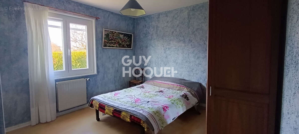 Maison à PANISSIERES