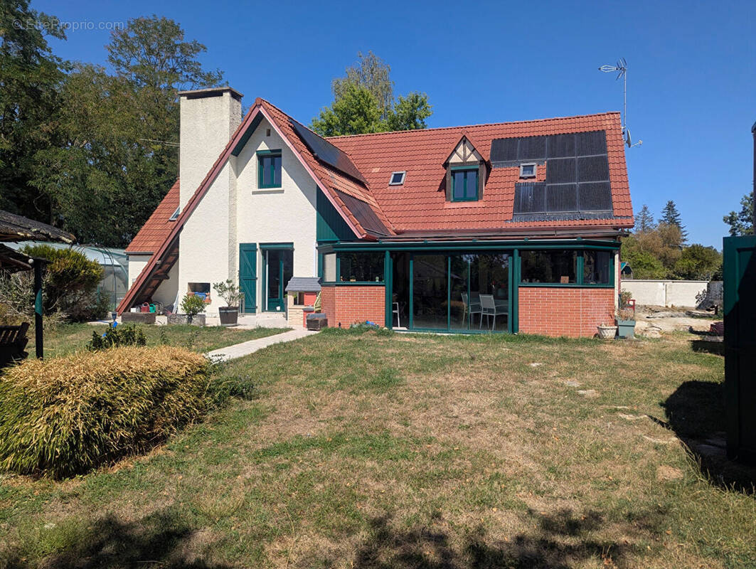 Maison à CHALLUY