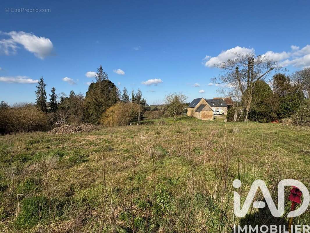 Photo 5 - Terrain à CAOUENNEC-LANVEZEAC