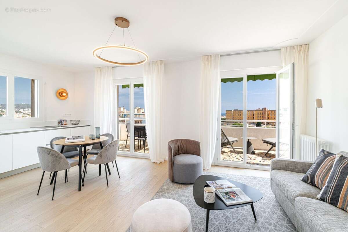 Appartement à NICE