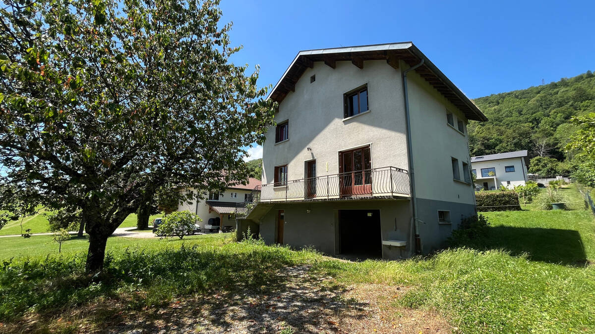 Maison à CORBONOD