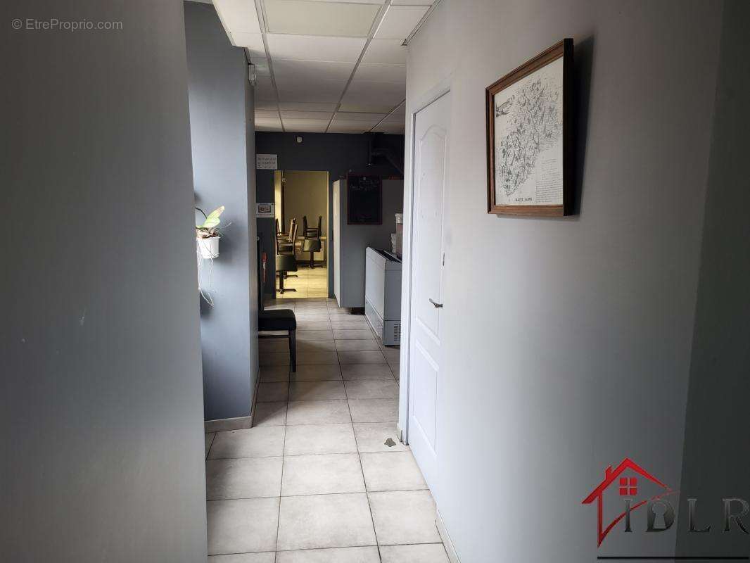 Commerce à VAUVILLERS