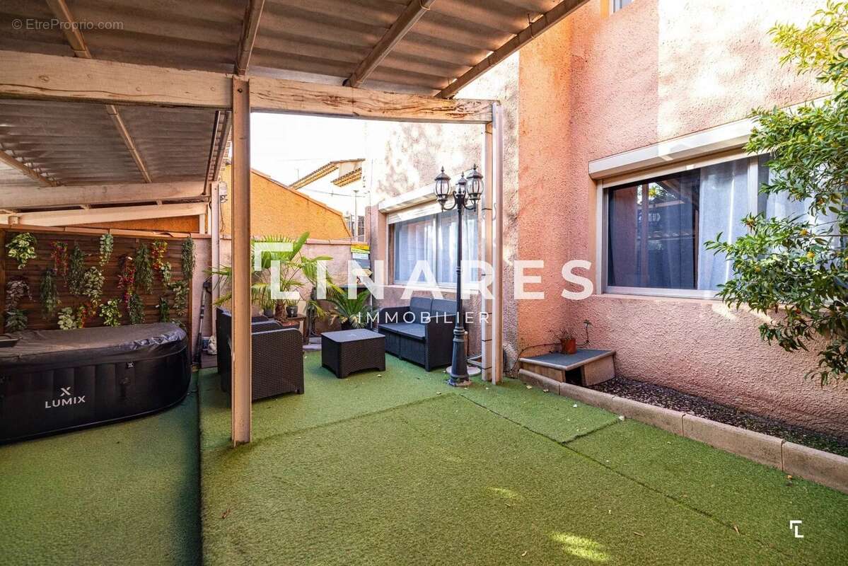 Appartement à MARSEILLE-11E