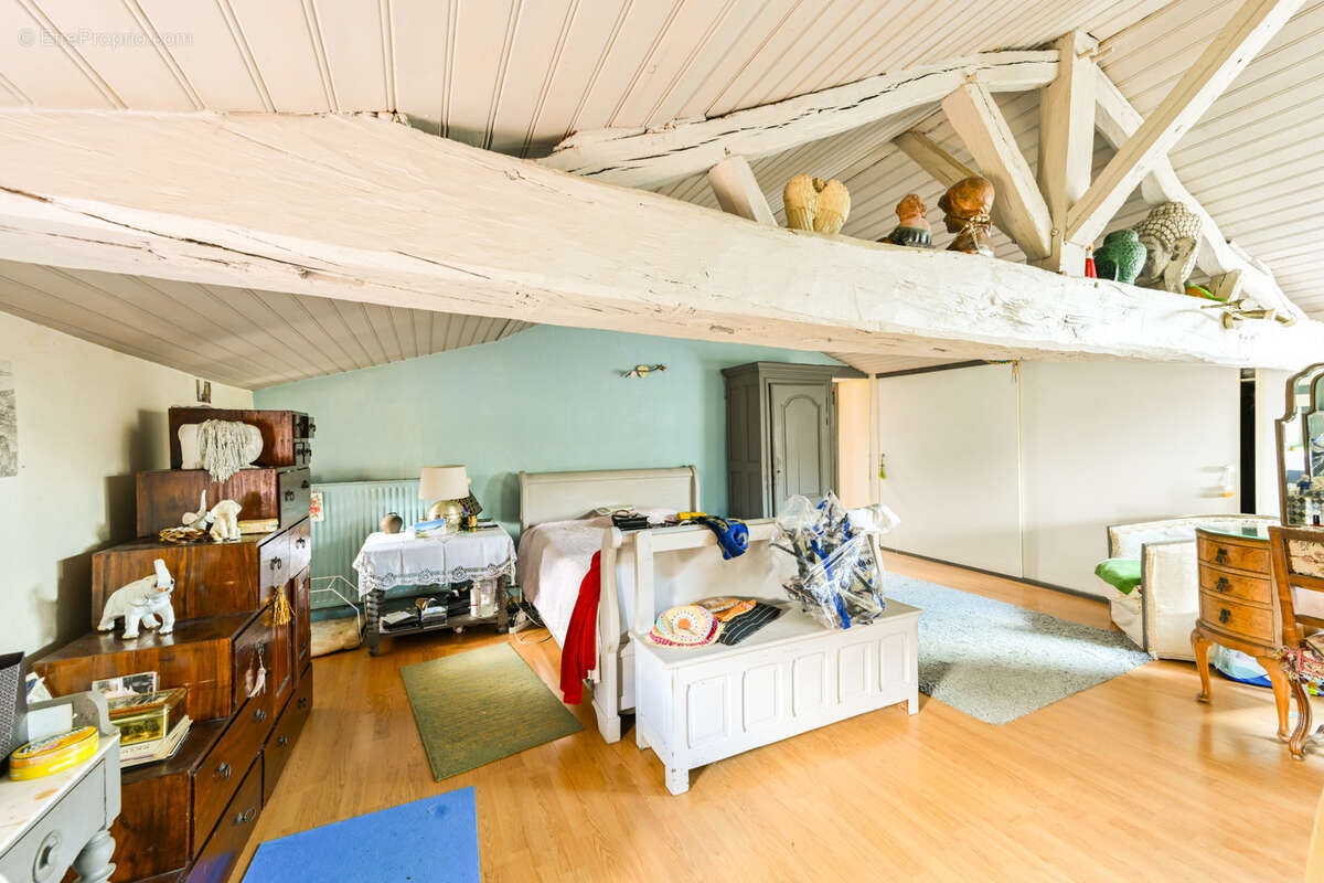 Maison à LE MAY-SUR-EVRE