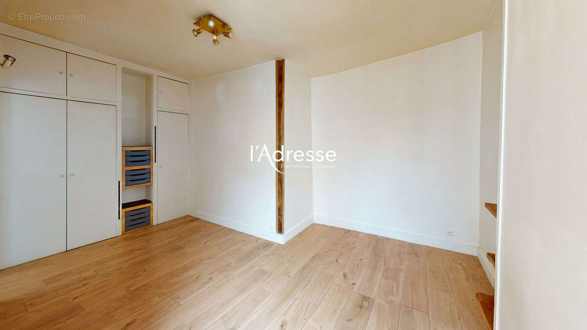Appartement à PARIS-11E