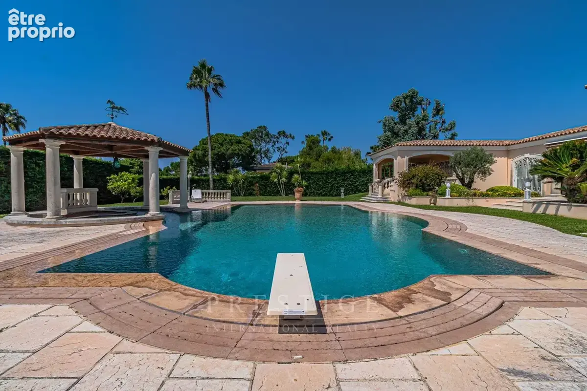 Cap d'Antibes, propriété luxueuse 7 pièces, piscine, garage, - photo 4